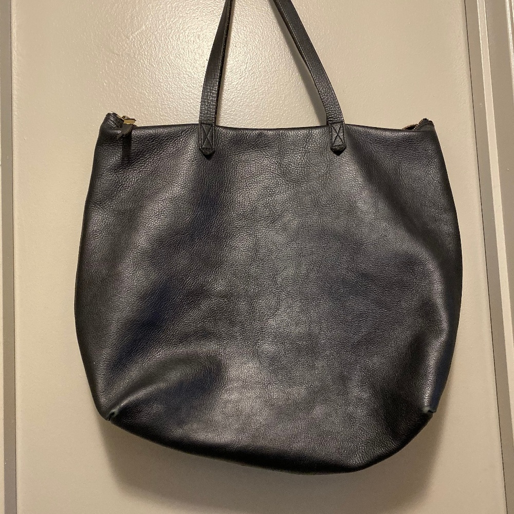 GUC Black Madewell Zip Transport, discontinued